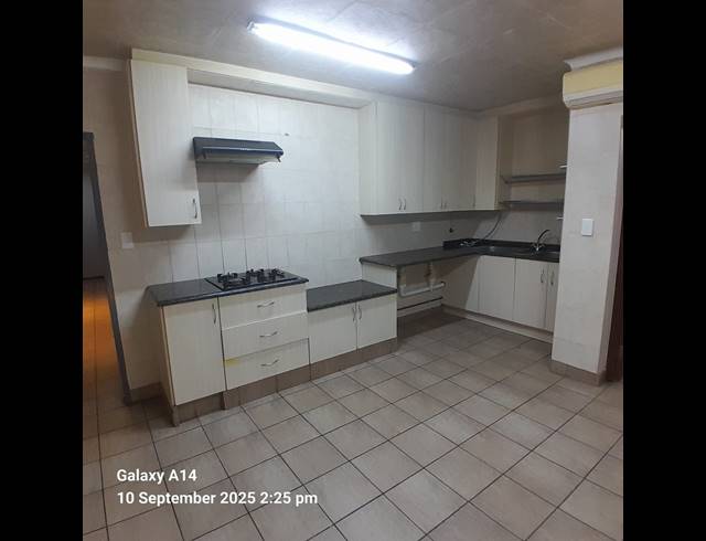 501M² BUSINESS CENTRE FOR SALE IN BO-DORP